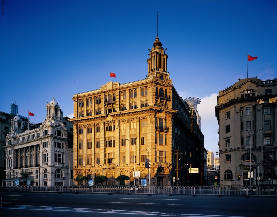 three on the bund: shanghais finest epicurean lifestyle